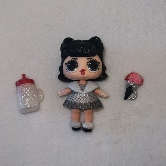 Silver Screen LOL Surprise Doll - Picture 1 of 2